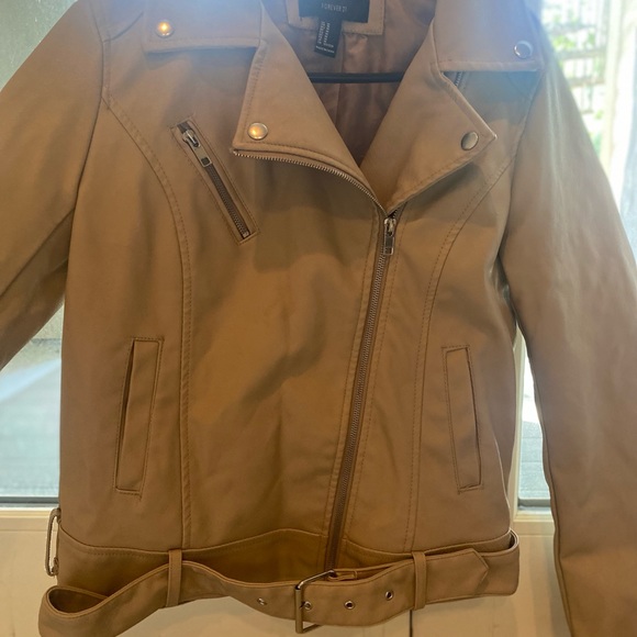 Leather jacket - Picture 2 of 5